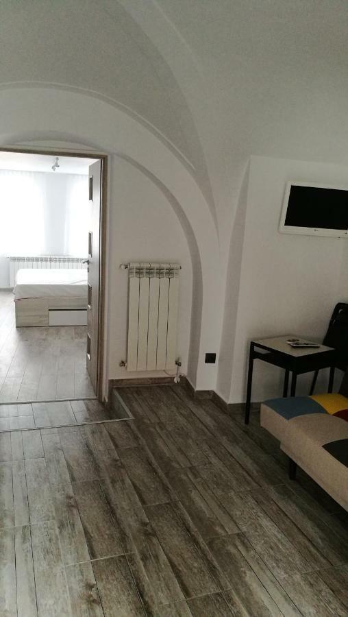 Amedeea'S Apartment Σίμπιου Εξωτερικό φωτογραφία