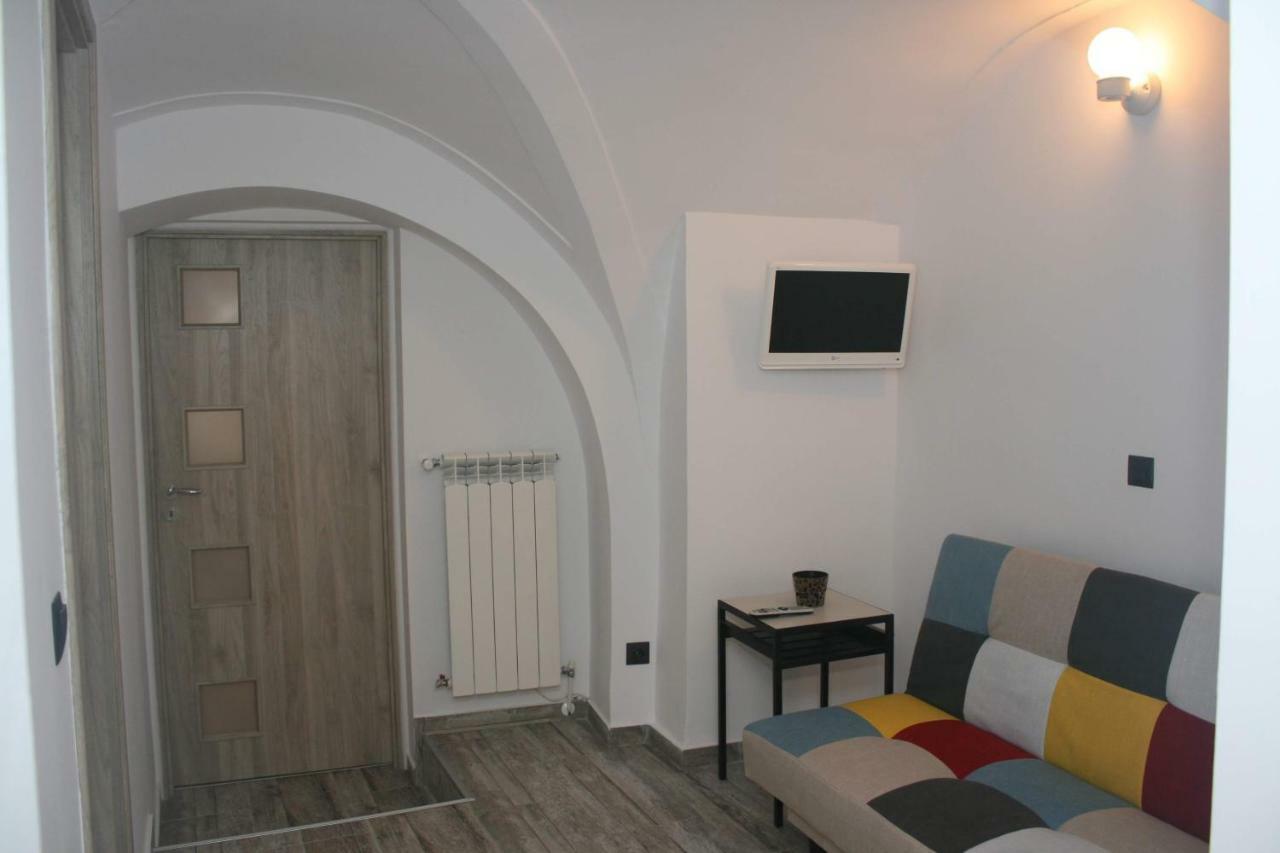 Amedeea'S Apartment Σίμπιου Εξωτερικό φωτογραφία