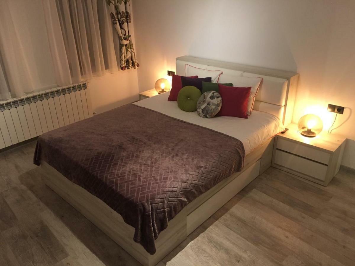 Amedeea'S Apartment Σίμπιου Εξωτερικό φωτογραφία